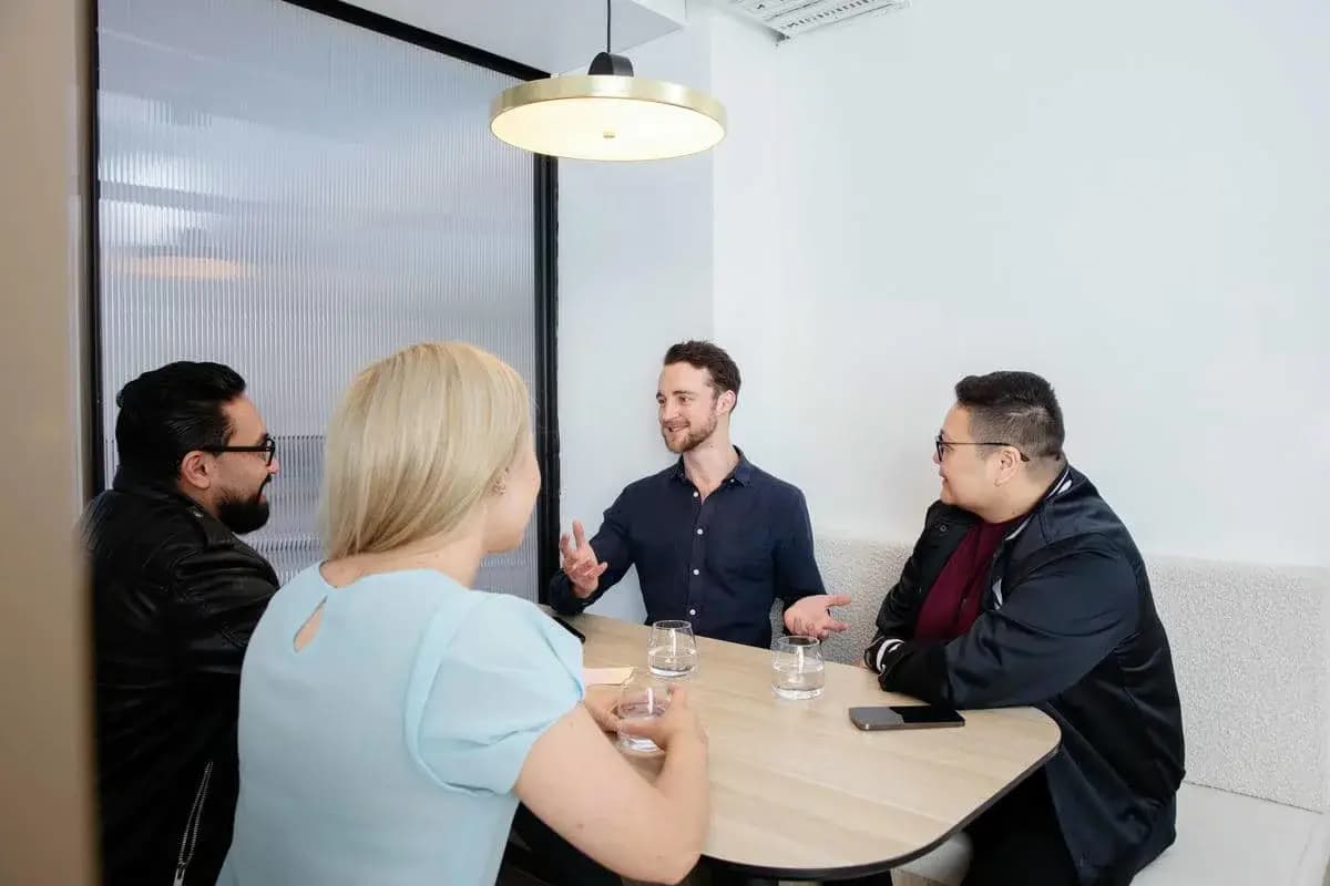 How AI & Service Tech are Transforming HR in Businesses