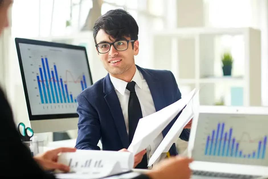 Hiring local Data Analysts vs outsourcing